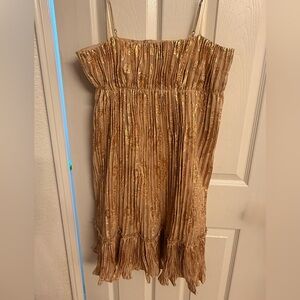 Calvin Klein Gold Shimmer pleated dress
Sweeter than the Sunset in Morocco